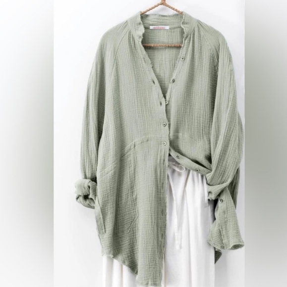 Urban Daizy Button-Up Women's Top - Picture 1 of 4
